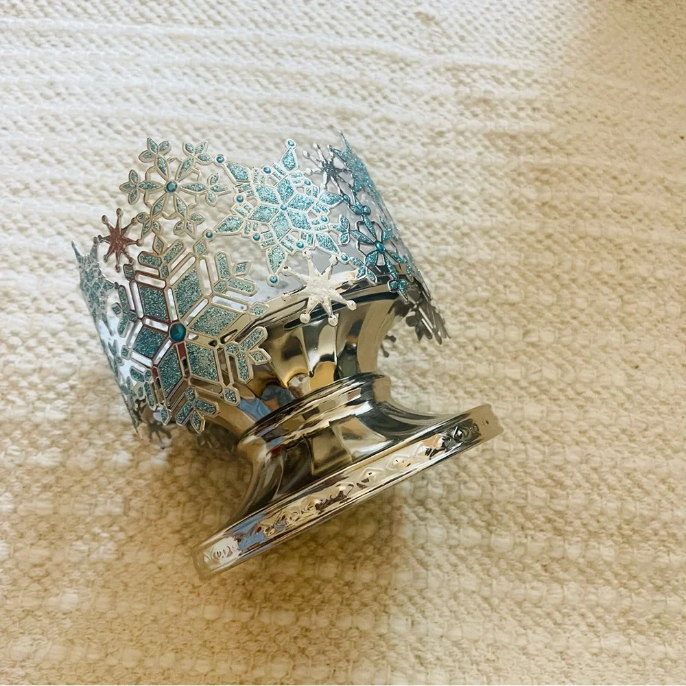 NEW BATH & BODY WORKS 3 Wick Candle Holder - Picture 2 of 5